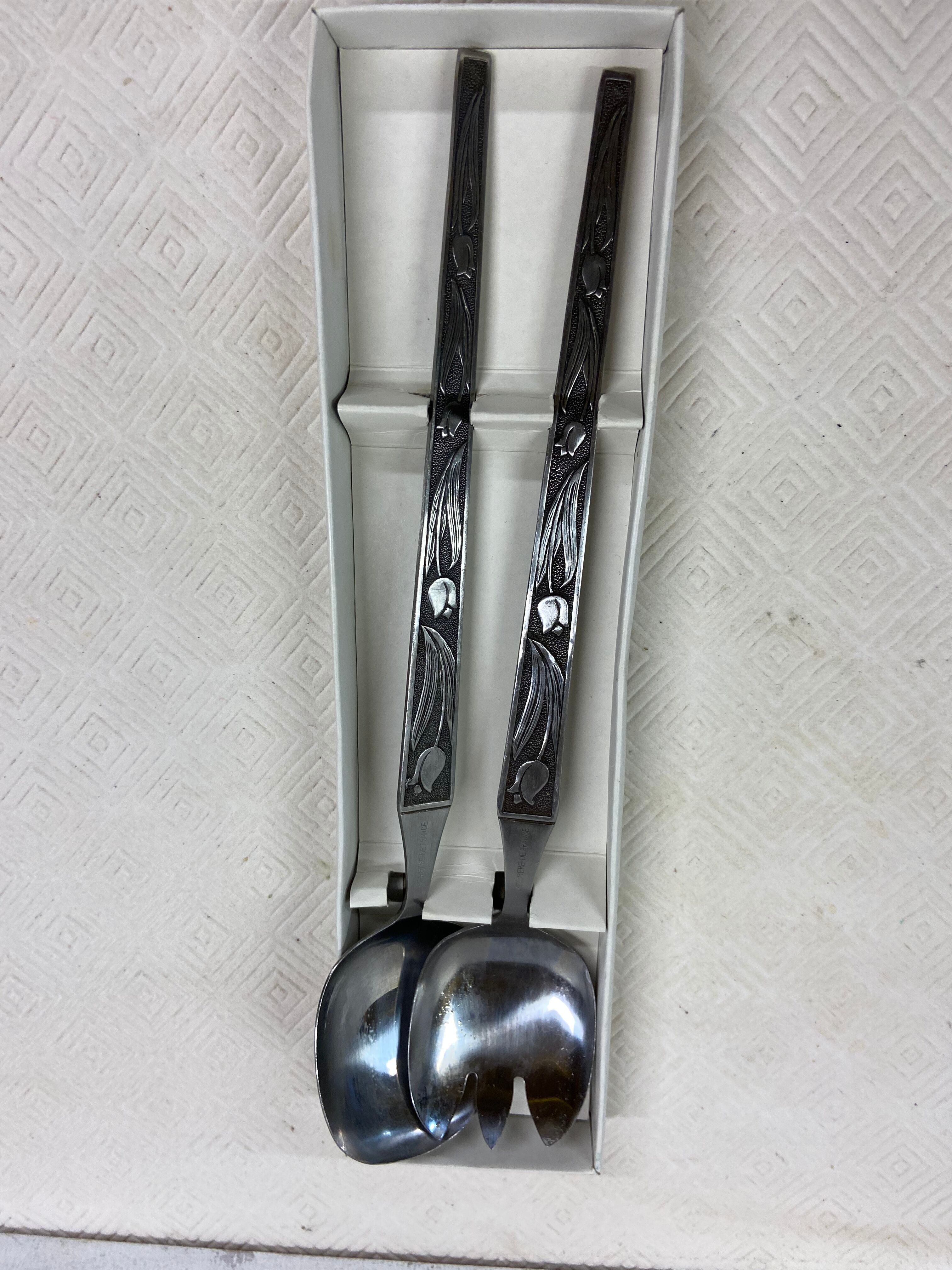 Old salad cutlery