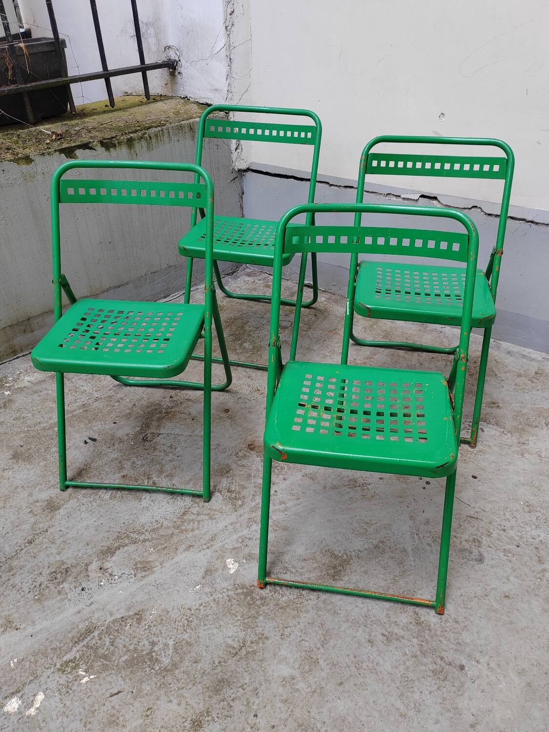 Public garden folding chair