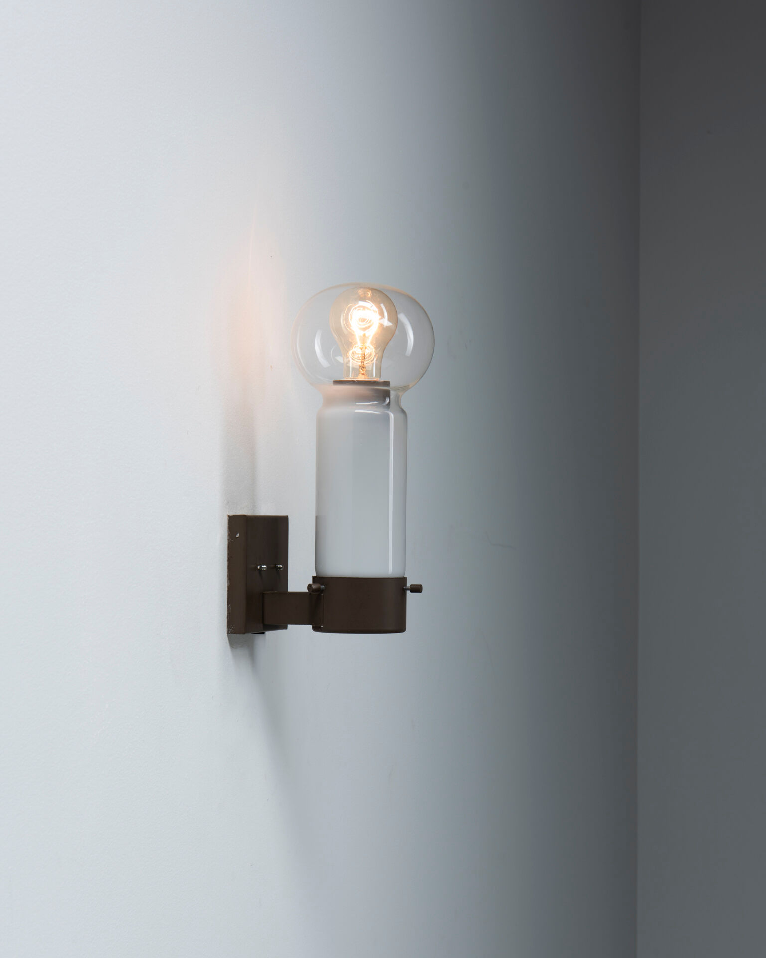 'Zandloper/Dauwdruppel' Wall Lamp, RAAK Amsterdam, 1970's
