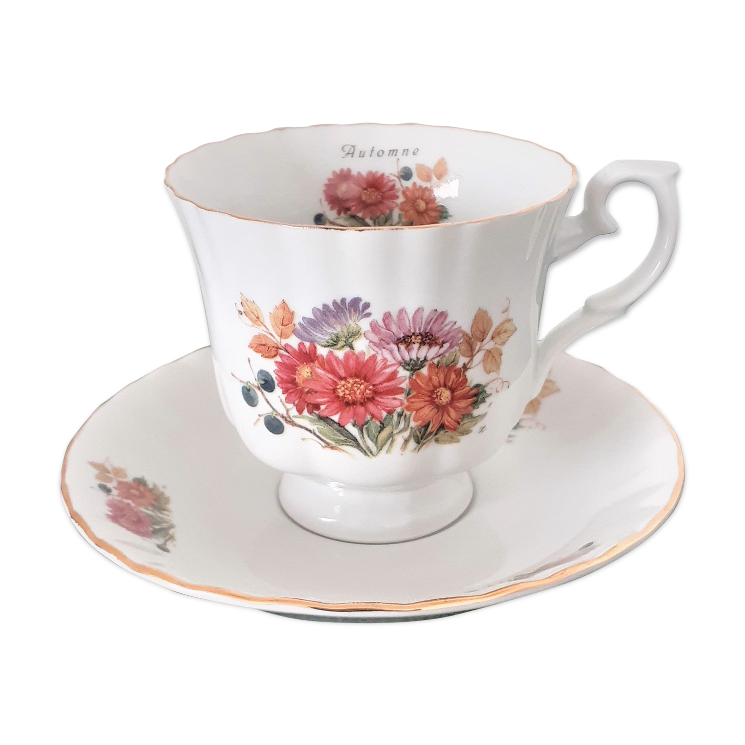 Coffee cup flowers autumn