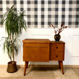 Scandinavian storage unit