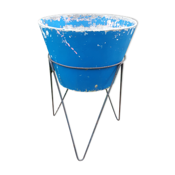 Conical cauldron on foot tripod Eternit 1950