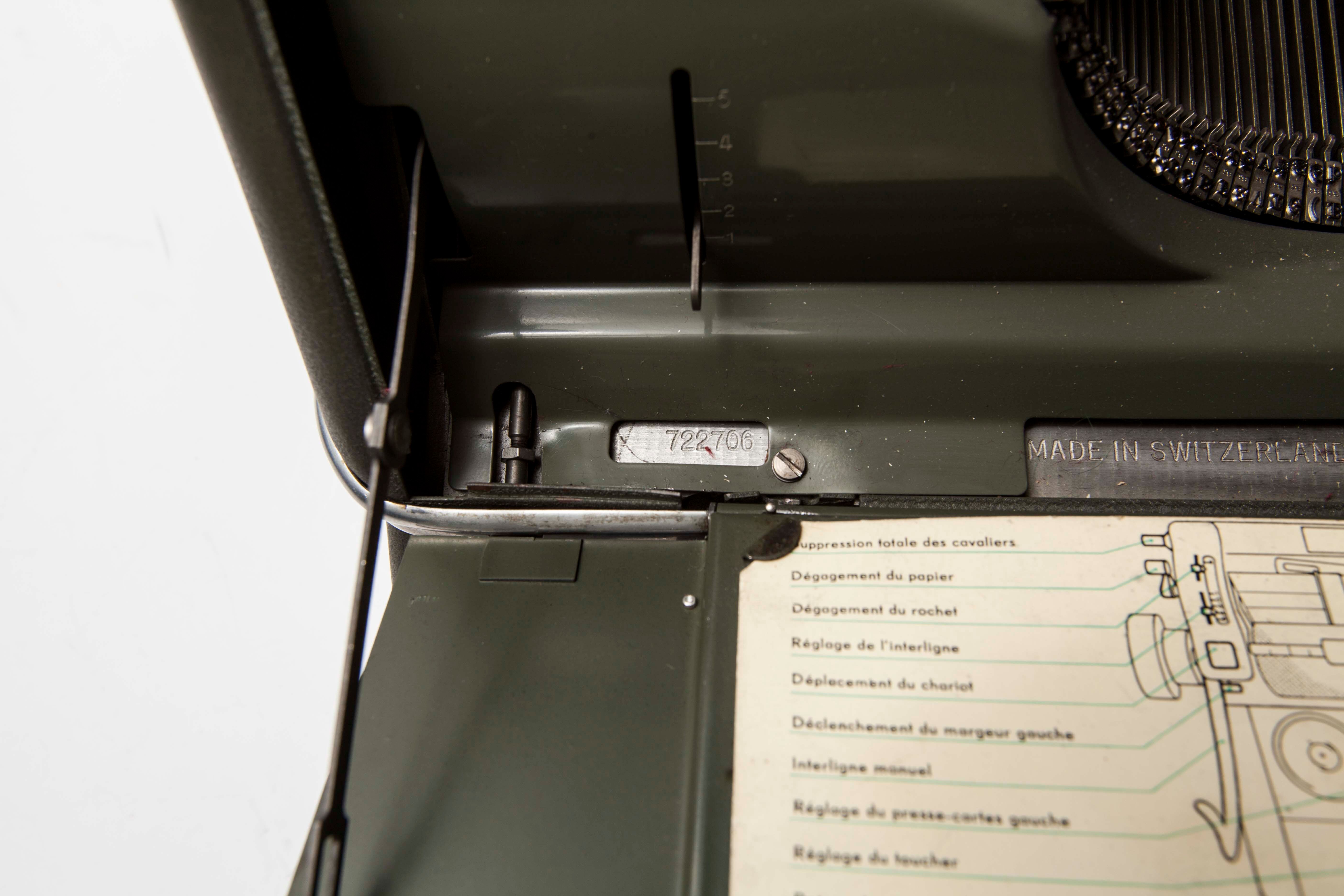 Hermes ambassador typewriter, 1952