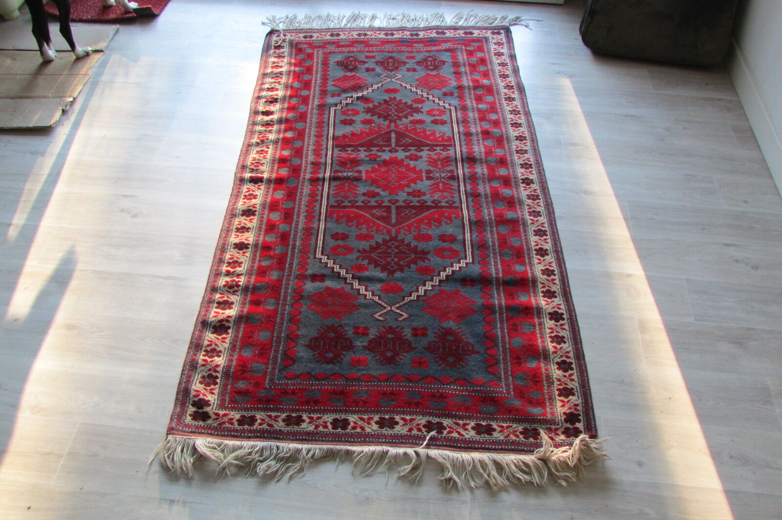 Turkish carpet, handmade 120 x 180 cm