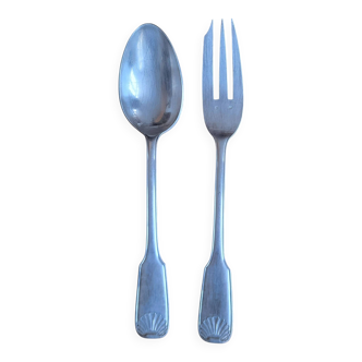 Silver-plated metal serving cutlery