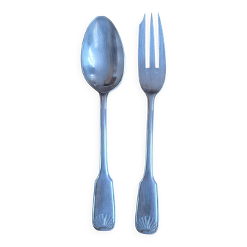 Silver-plated metal serving cutlery