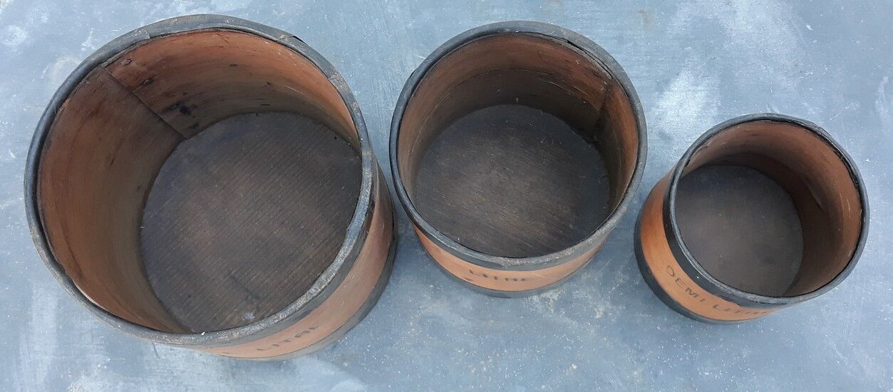 Old grain or cereal measures - called bushels - 1st half XXth