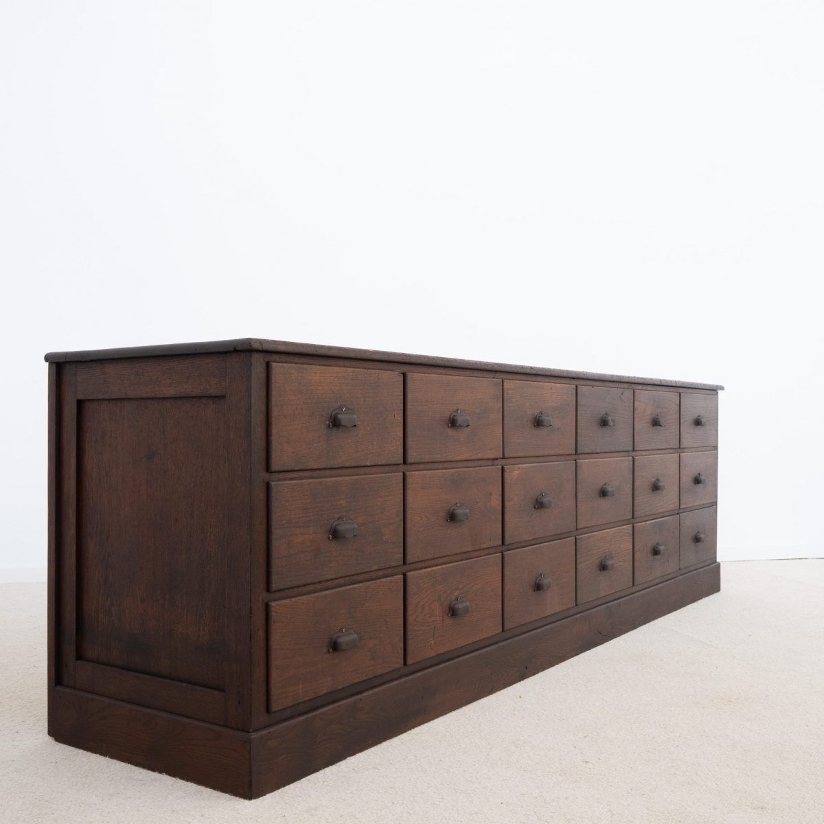 Oak drawer unit — early 20th century