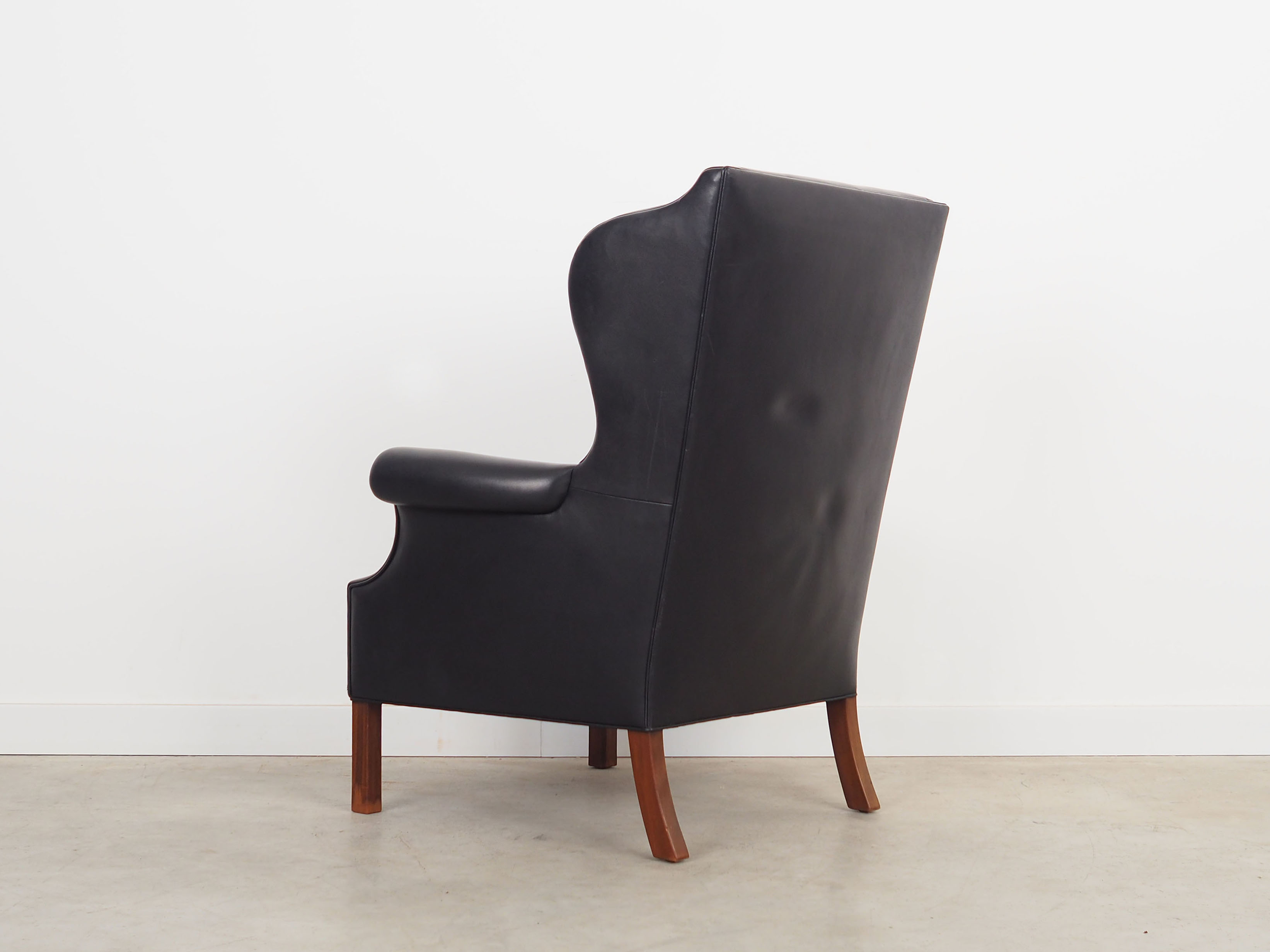 Black leather armchair, Danish design, 1970s, production: Denmark