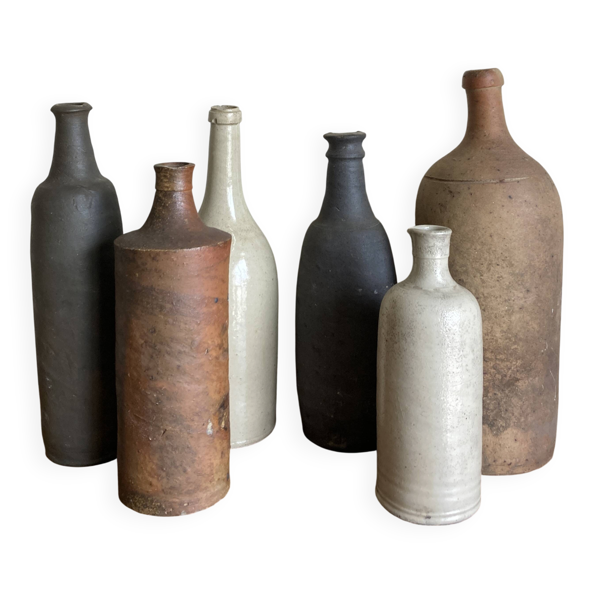 Set de 6 bouteilles de grès et terre cuite 1900-1930