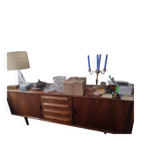 Low sideboard in a 1960s enfilade style in teak (Swedish designer Ib Kofod Larsen)