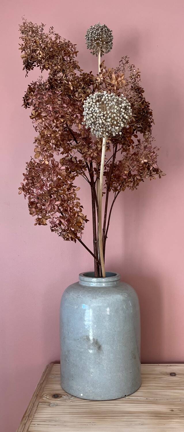 Stoneware pot vase
