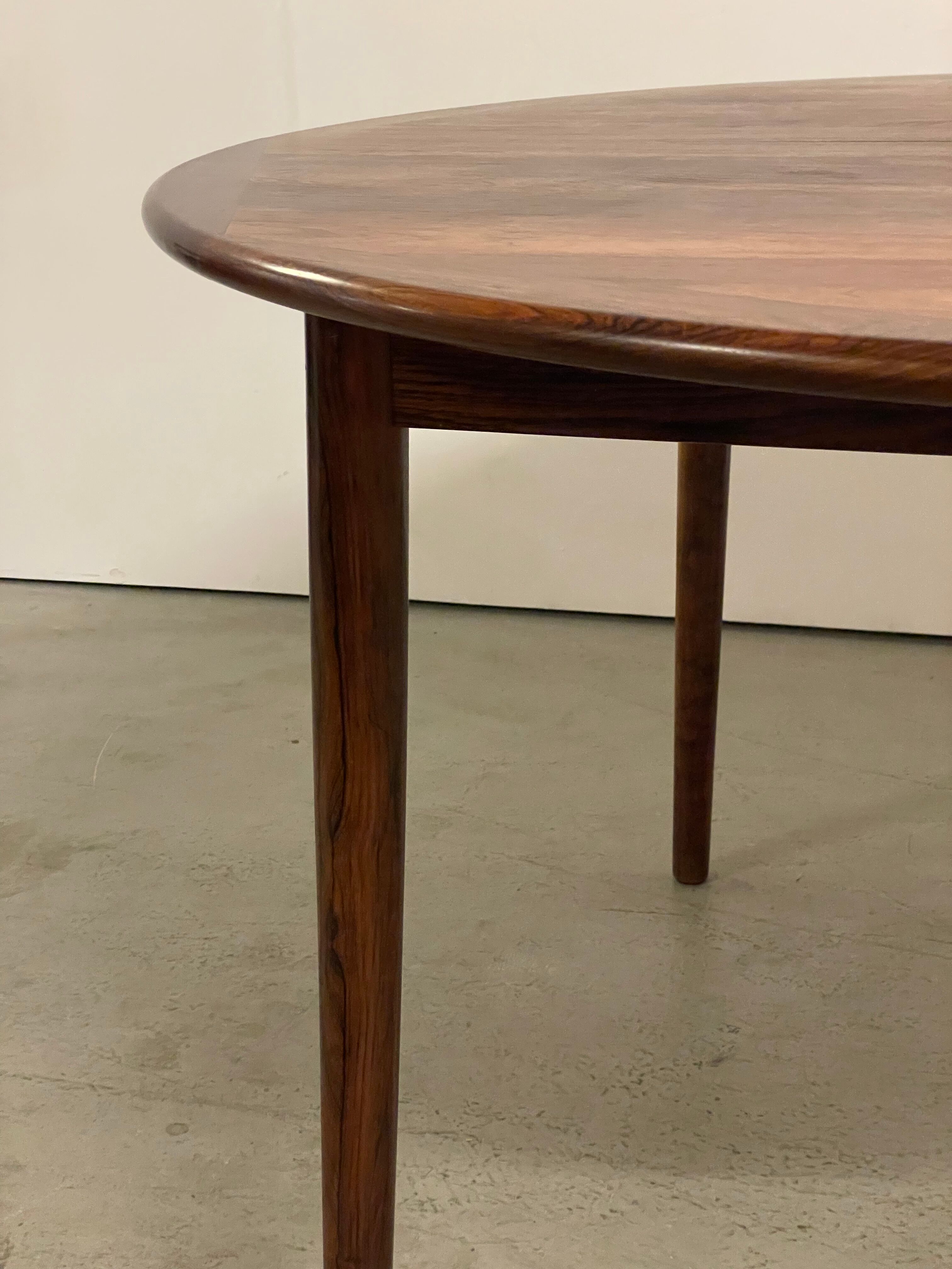 Danish round palisander dining table 1960s