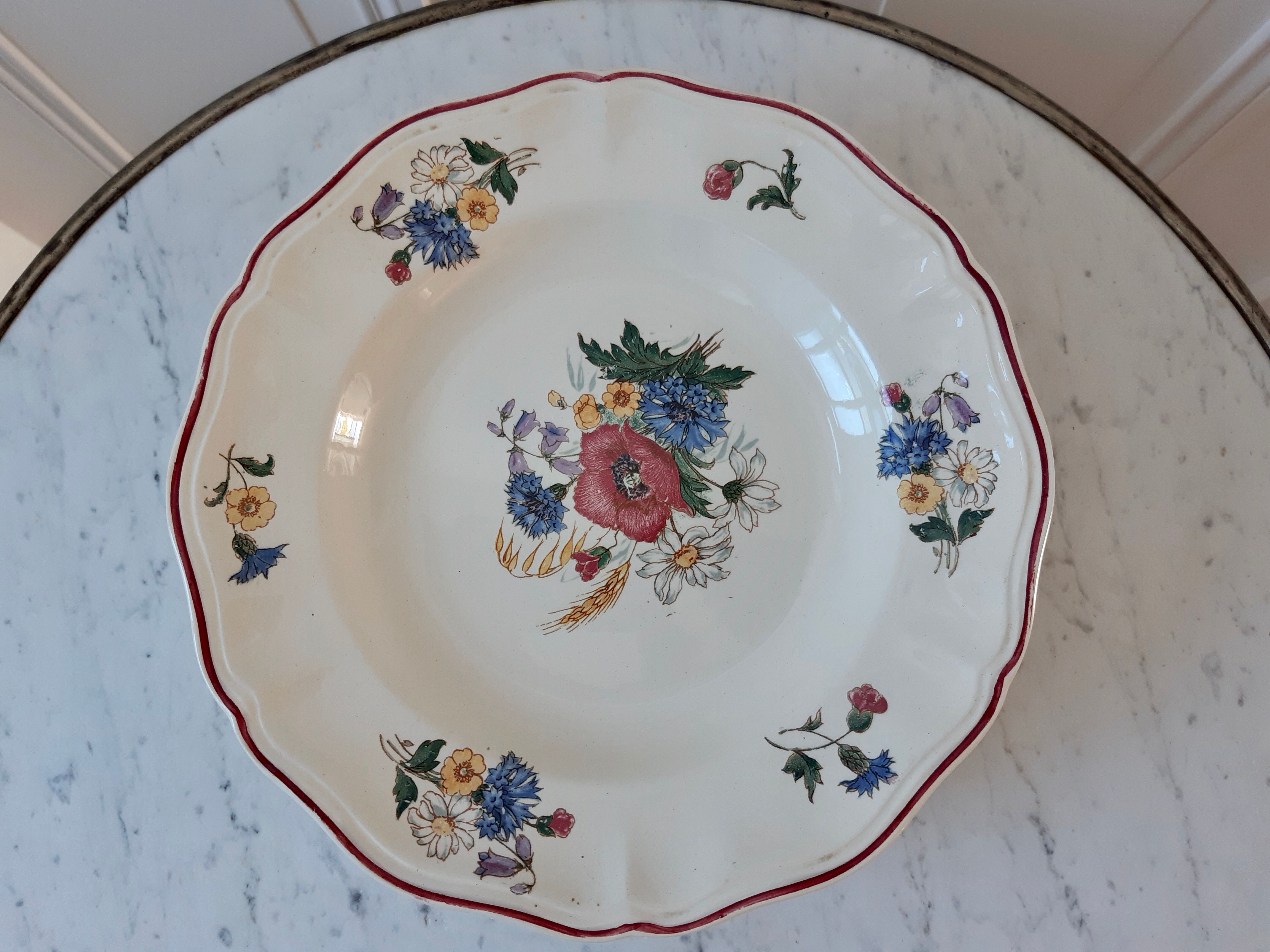 Set of 8 hollow plates Digoin Sarreguemines model Agreste