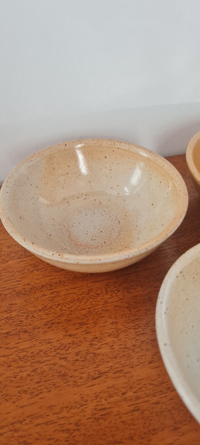 Set of 3 bowls in marsh sandstone