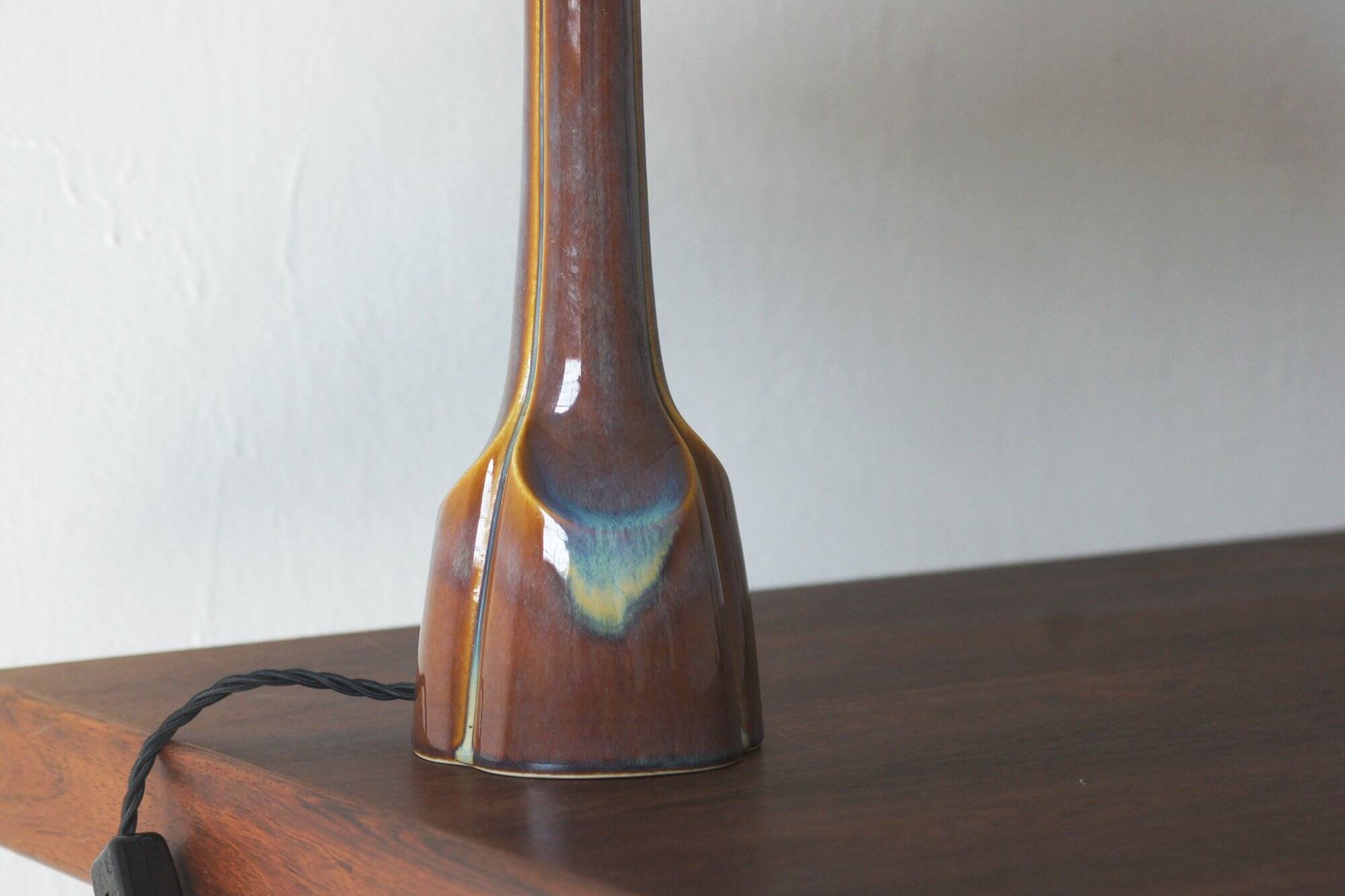 Lampe de table en céramique danoise attribuée à Einar Johansen pour Søholm, années 1960.