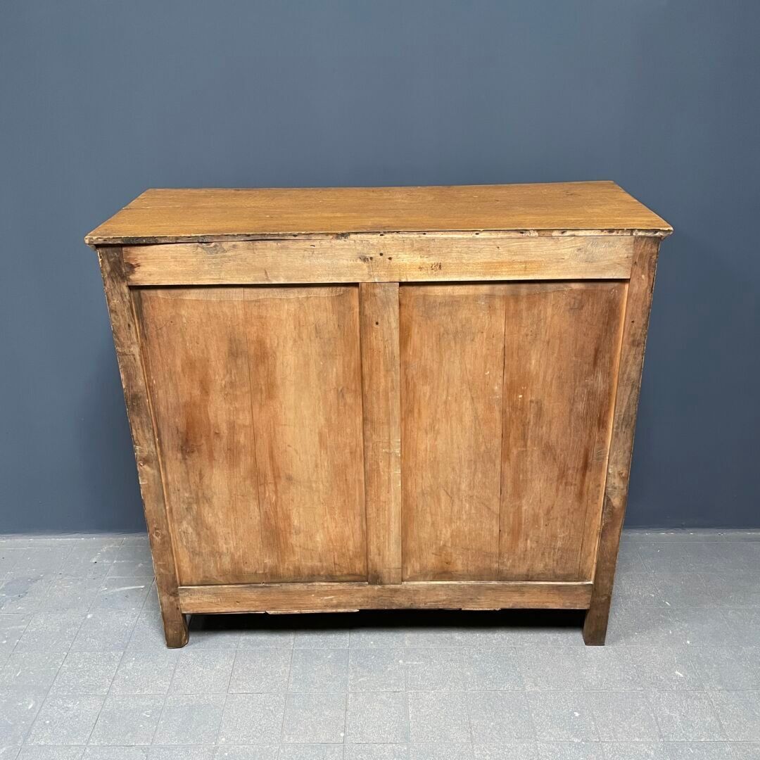 Armoire française peinte