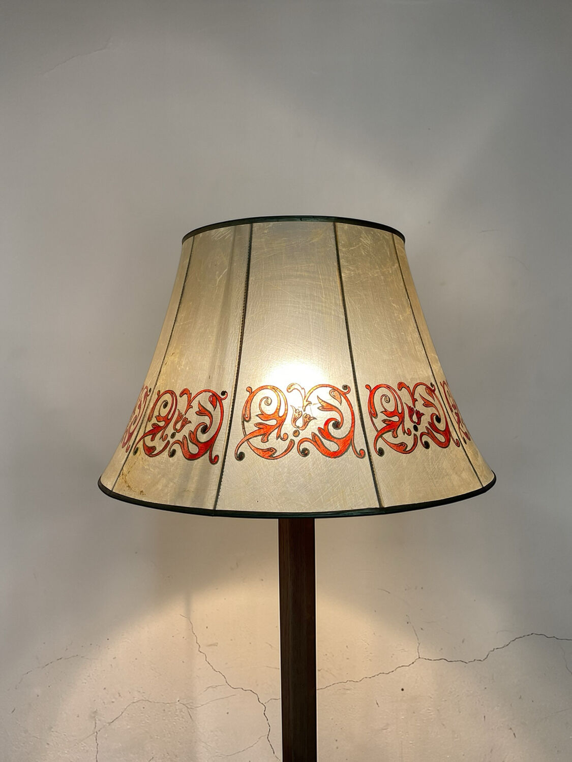 Lampadaire en chêne 1950 (grand modèle)