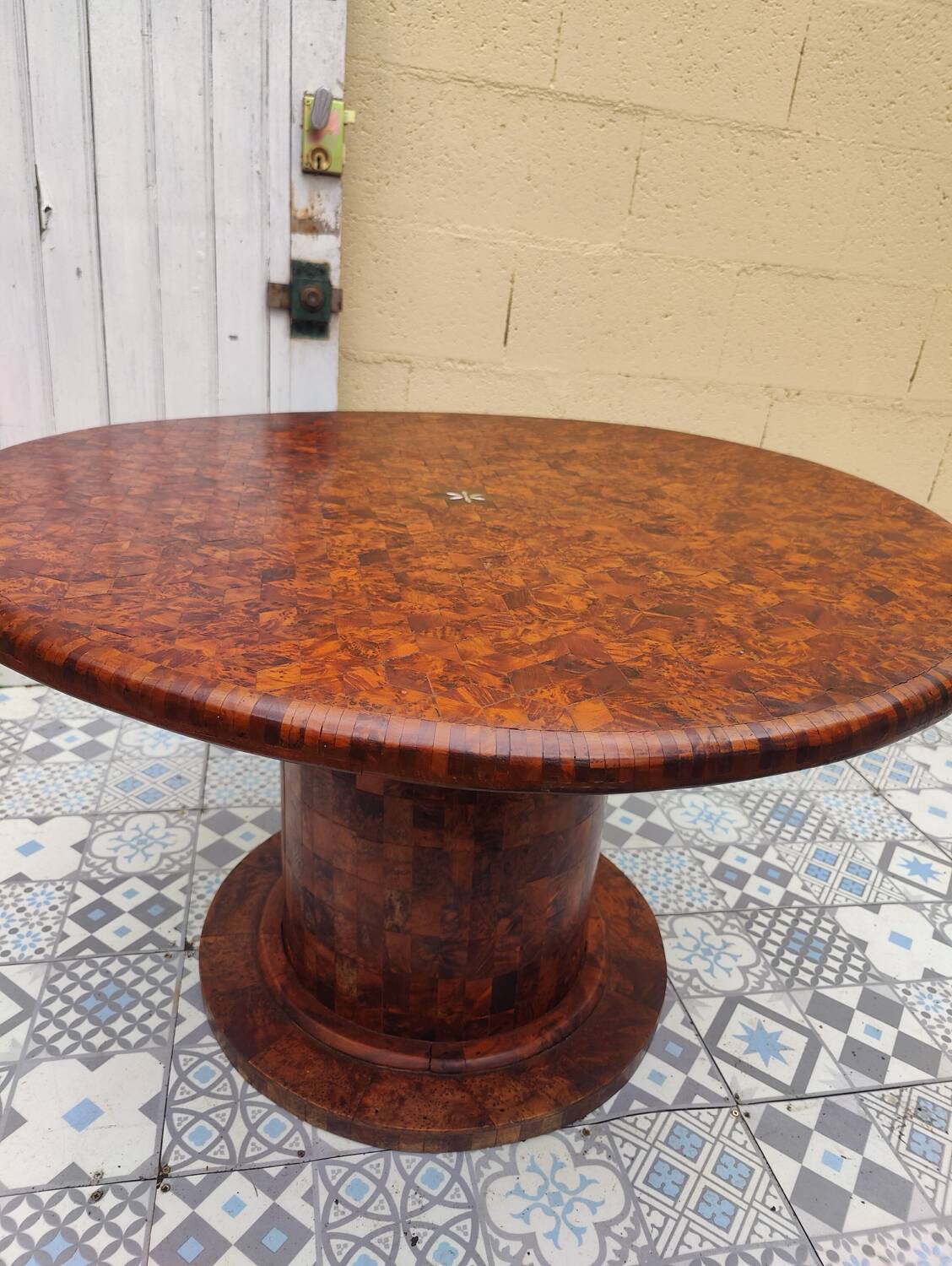 Thuya marquetry coffee table - Art Deco