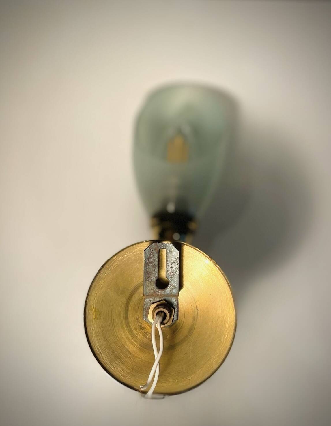 Vintage Mid Century Space Age brass & green opaline wall light Lunel