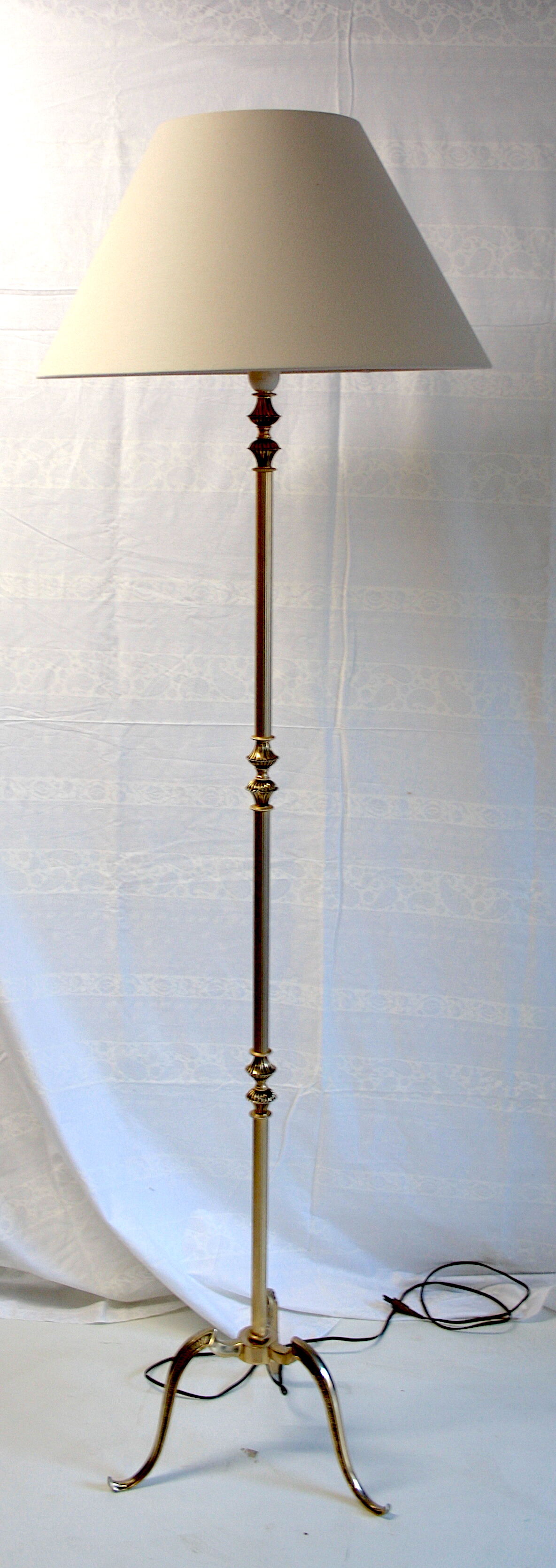 Lampadaire laiton années 60