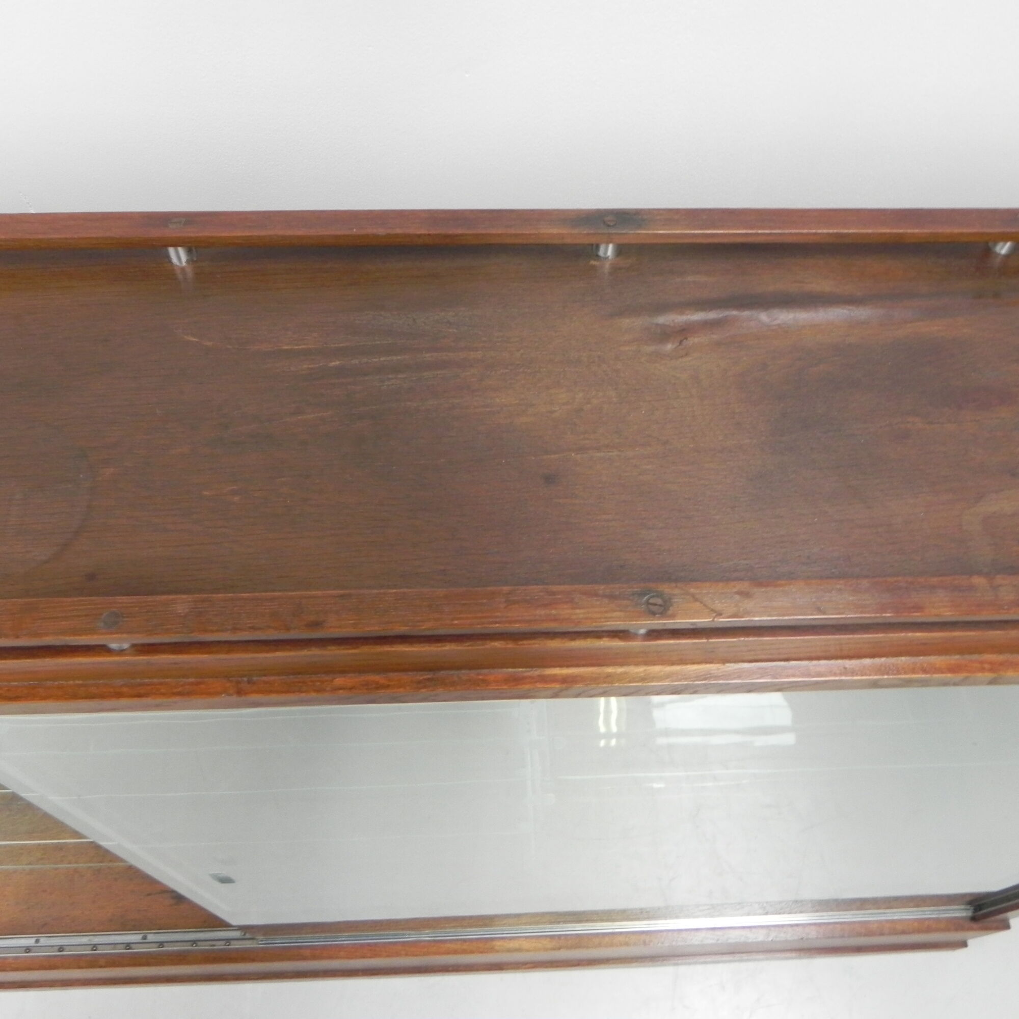 Large display cabinet with 2 sliding glass doors