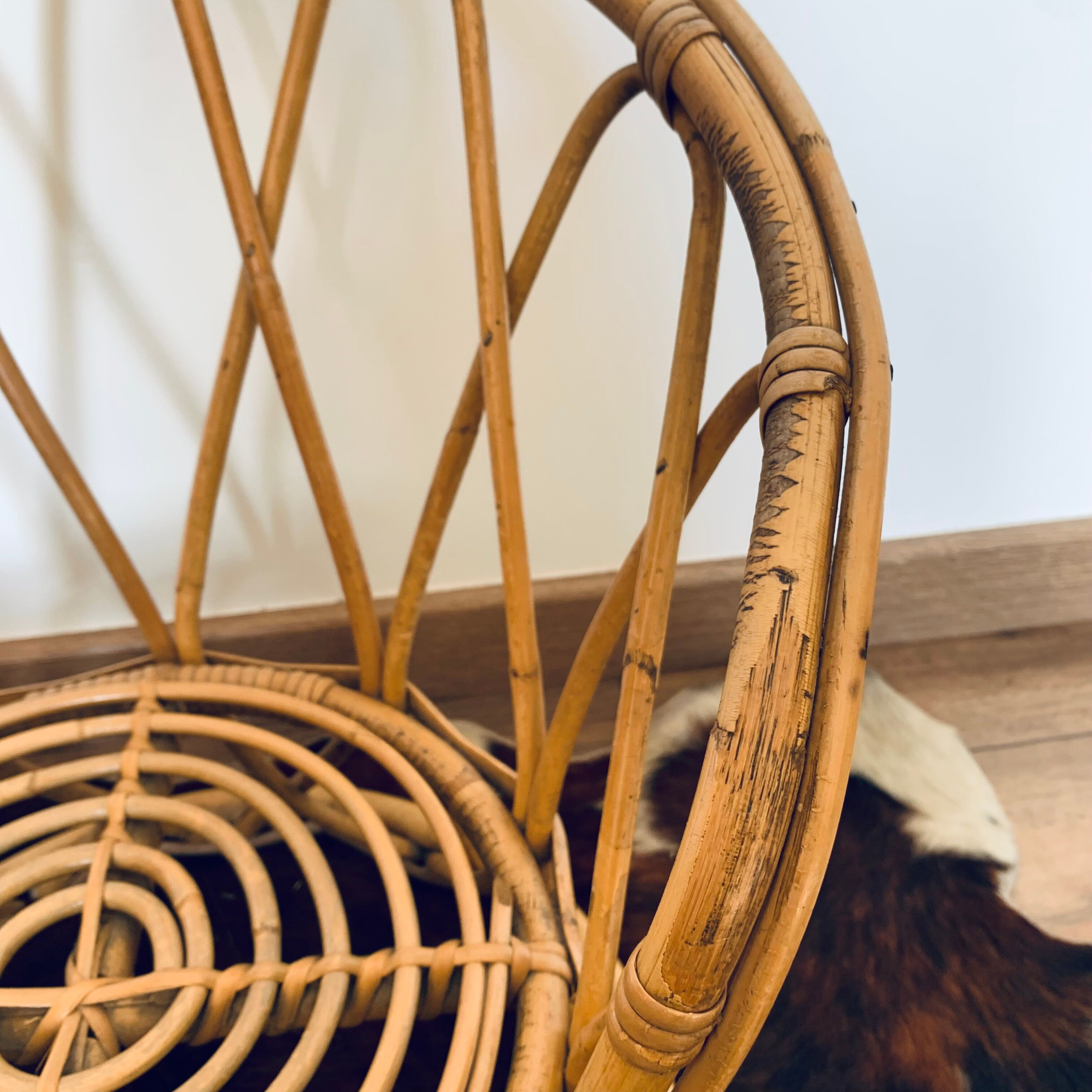 Children's diabolo armchair