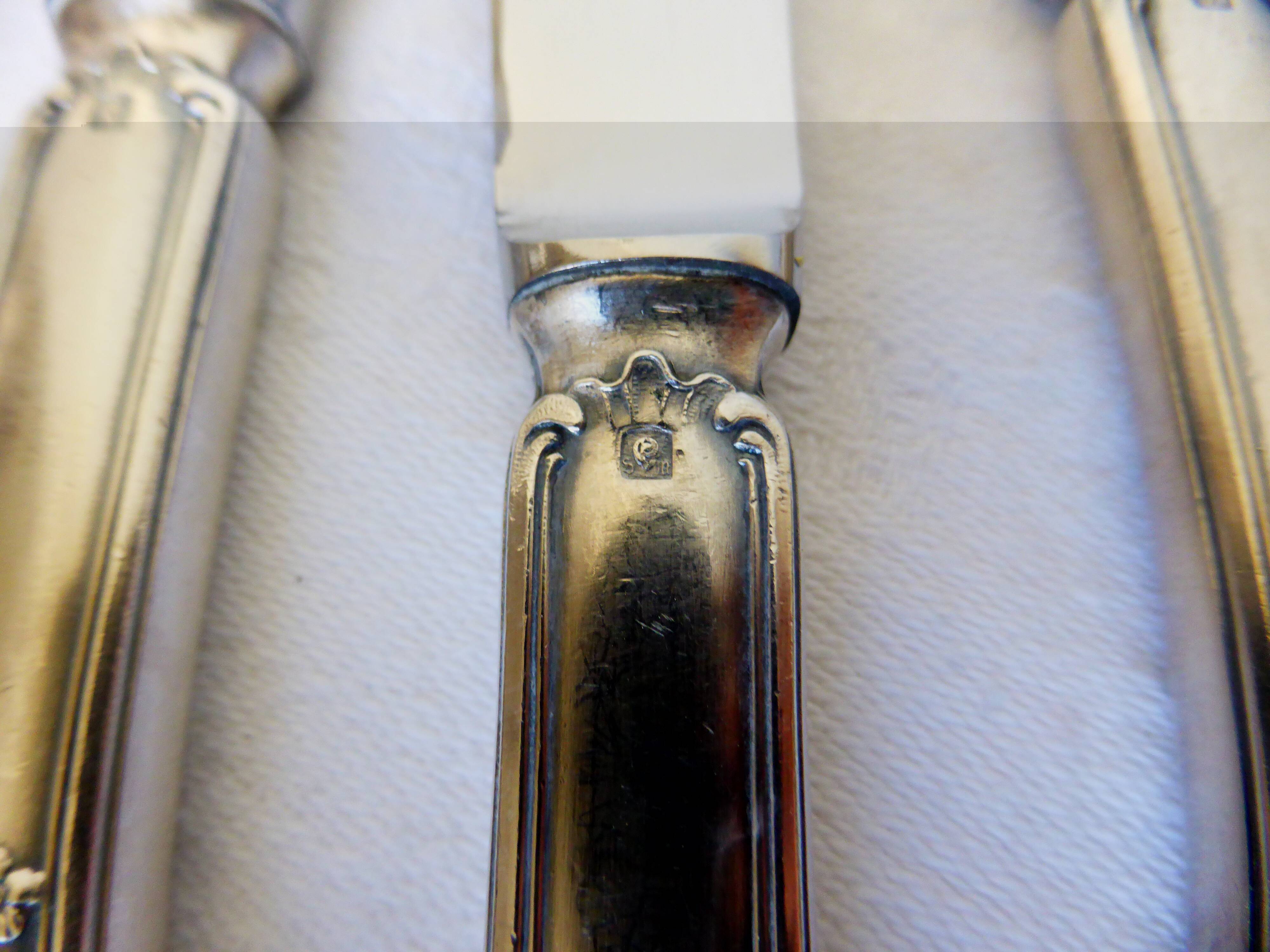 6 dessert knives in silver metal punched 2106271