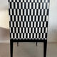 Commode en marqueterie de damier