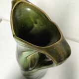 Ancien vase barbotine en faïence art nouveau