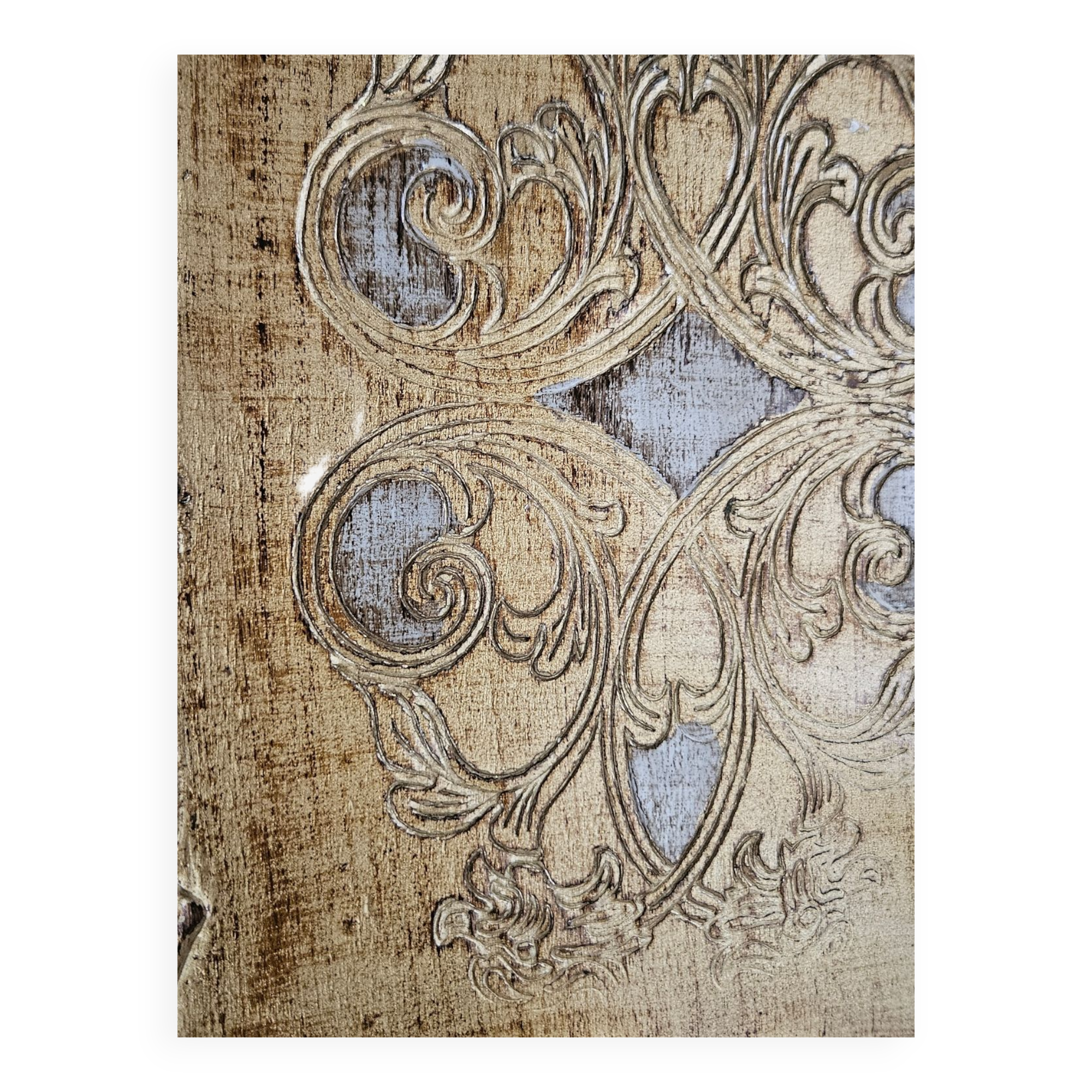 Florentine gilded wooden top