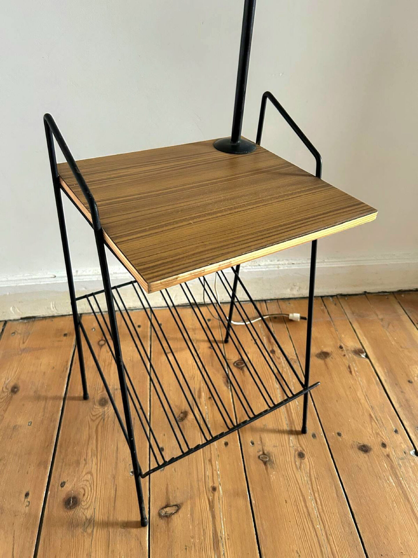 Magazine table with vintage floor lamp, antique side furniture, l