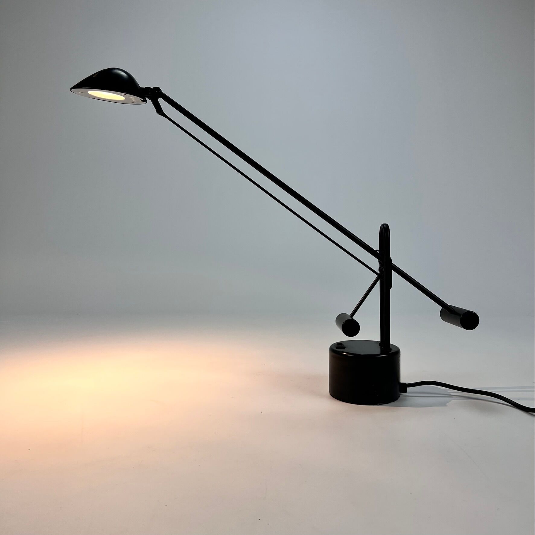 Dutch postmodern halogen desk lamp, 1980s