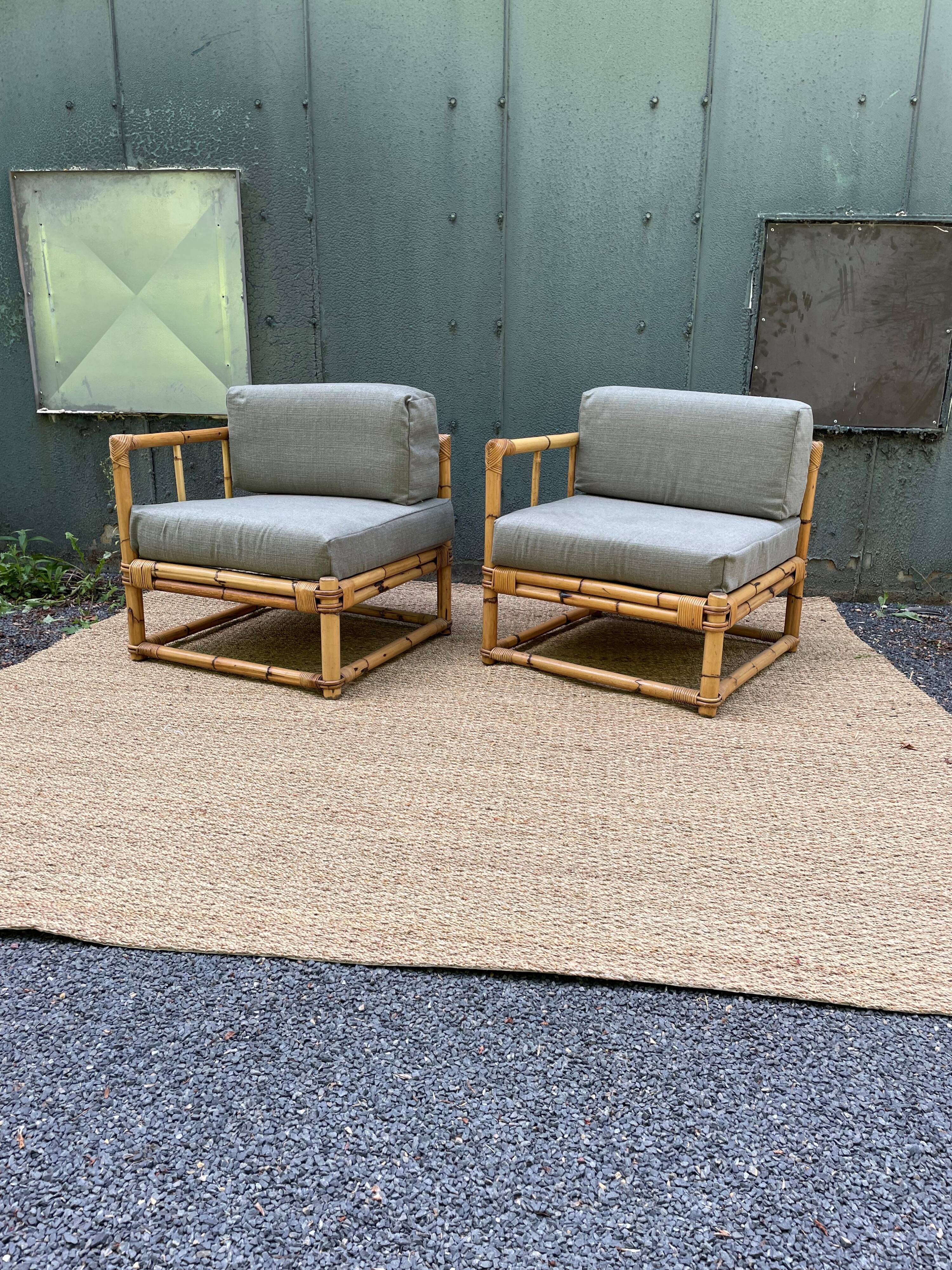 Paire de fauteuils en rotin vintage