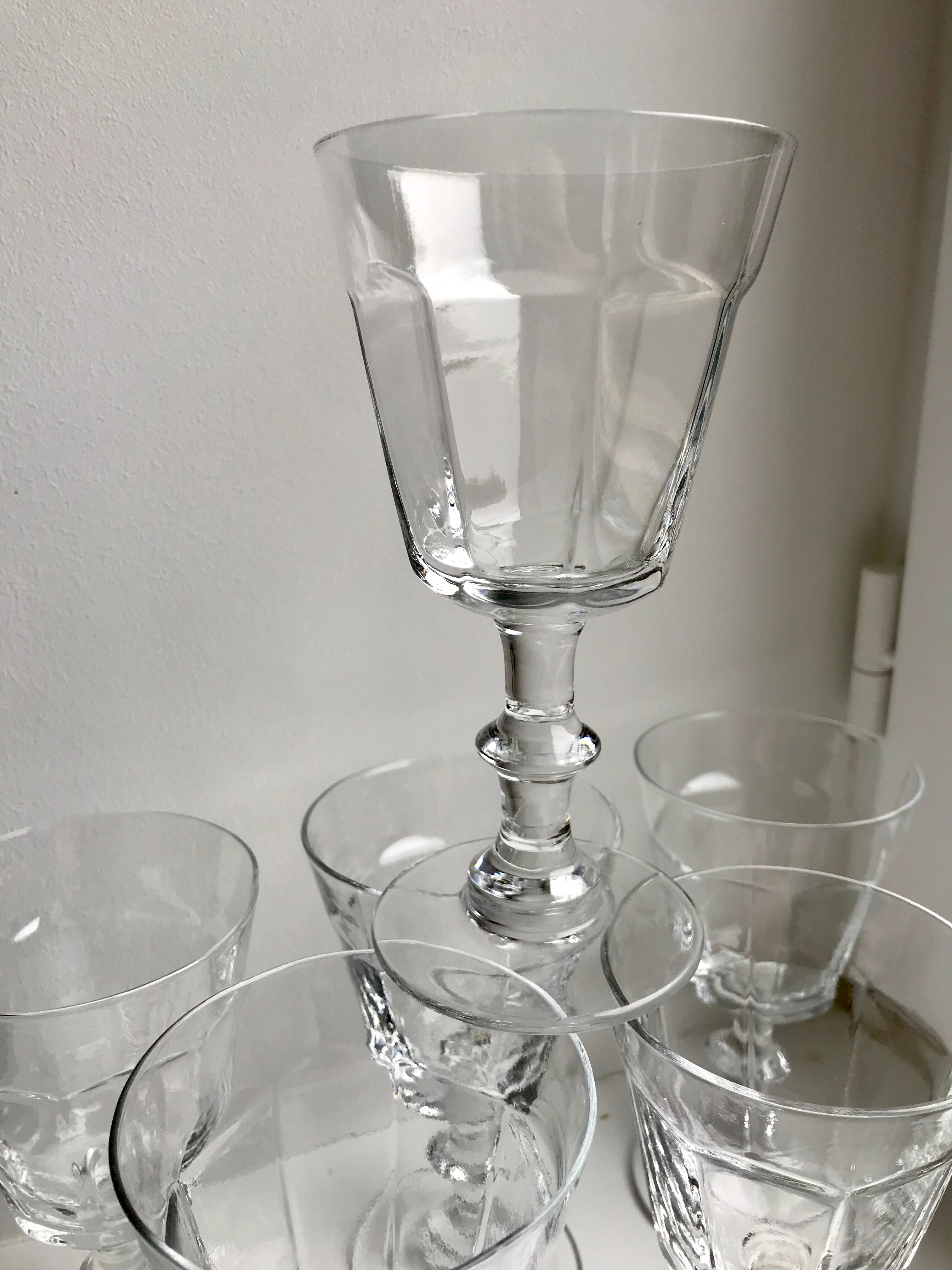 Set of 6 20s moulded glass glasses