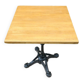 Square bistro table.