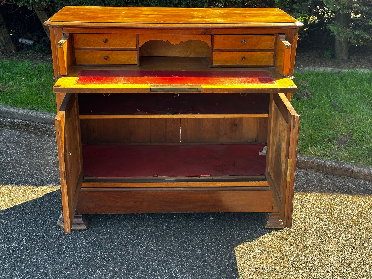 Antique drop-leaf secretary in walnut – Louis-Philippe period (19th century)