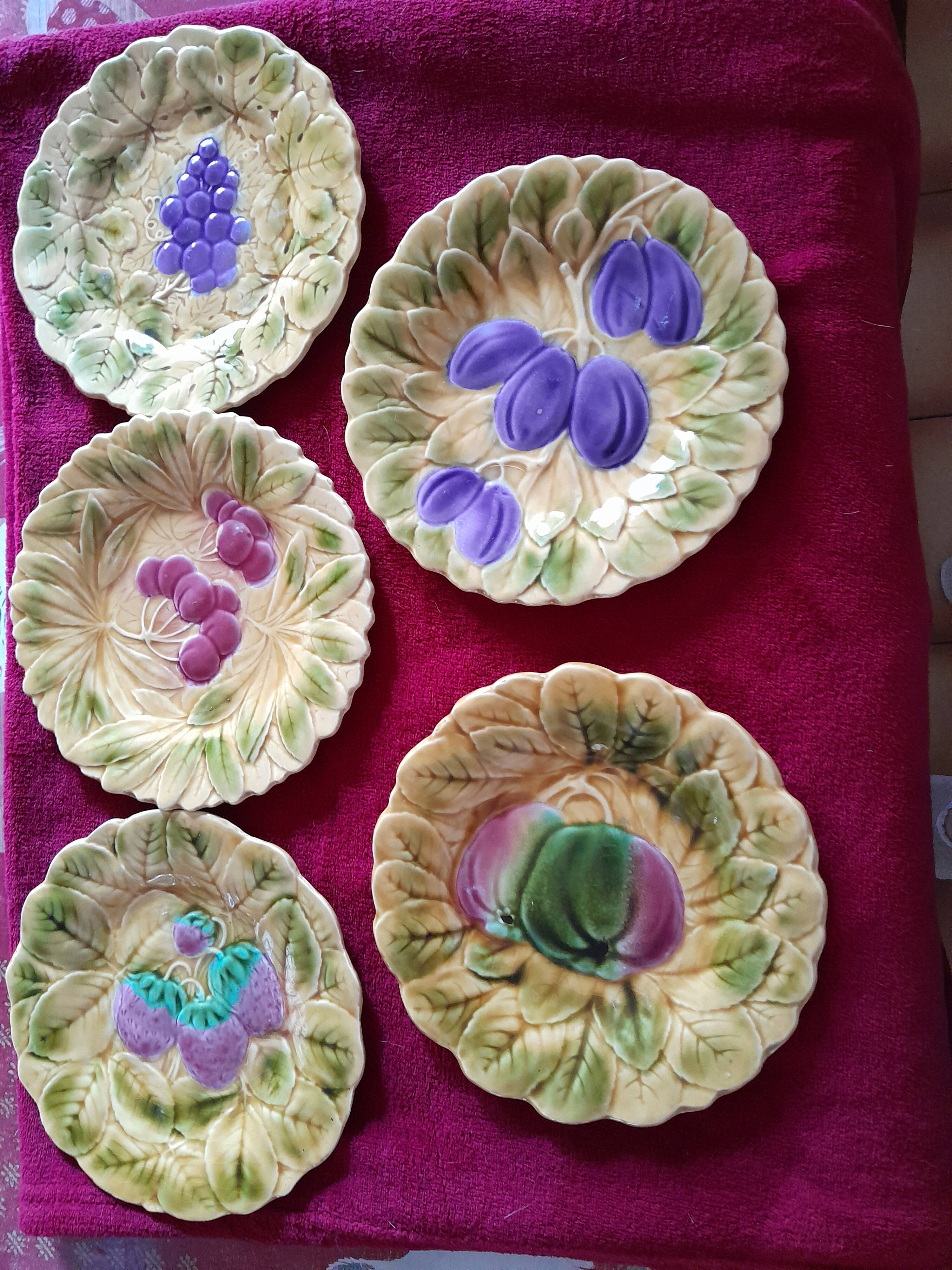 5 Sarreguemines dessert plates in barbotine