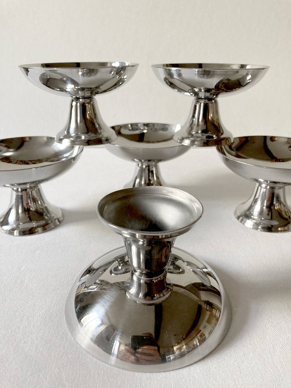 6 coupes à glace en inox Guy Degrenne, années 1970-1980