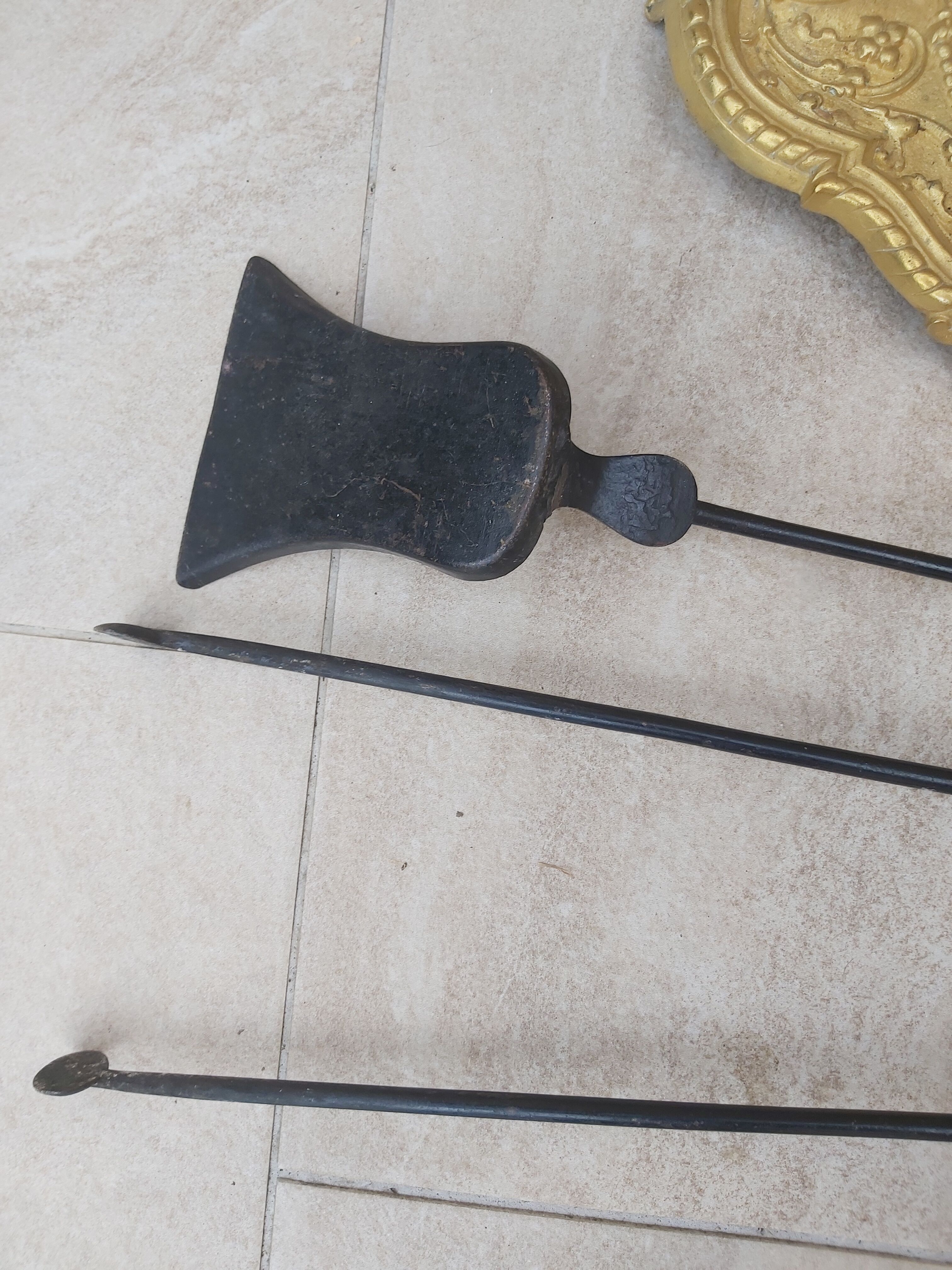 Bronze and iron fireplace kit