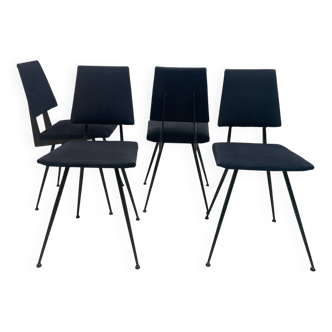 4 “Donzella” seats by Velca (it).