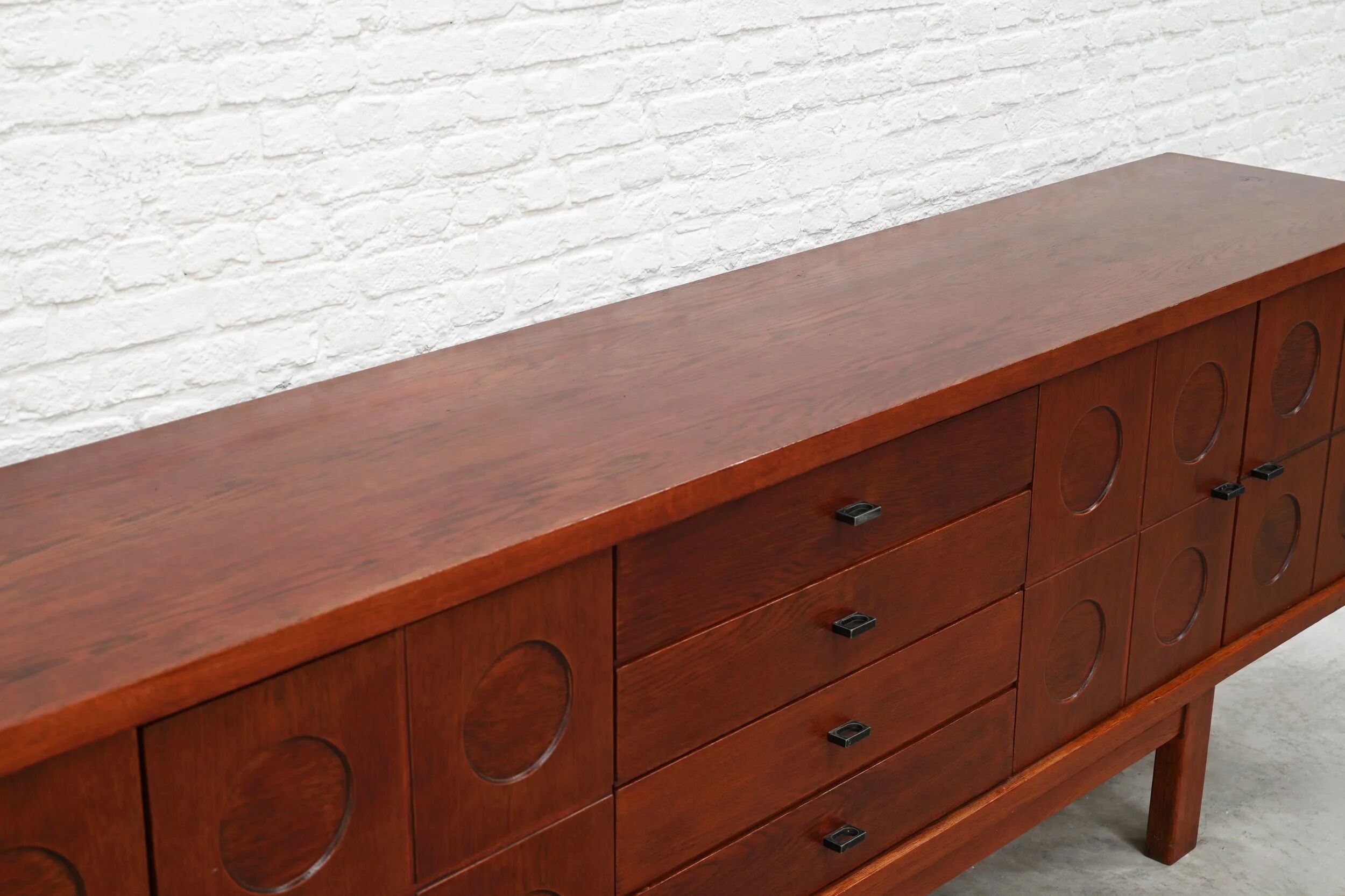 Brutalist oak sideboard, Belgium, 1970s