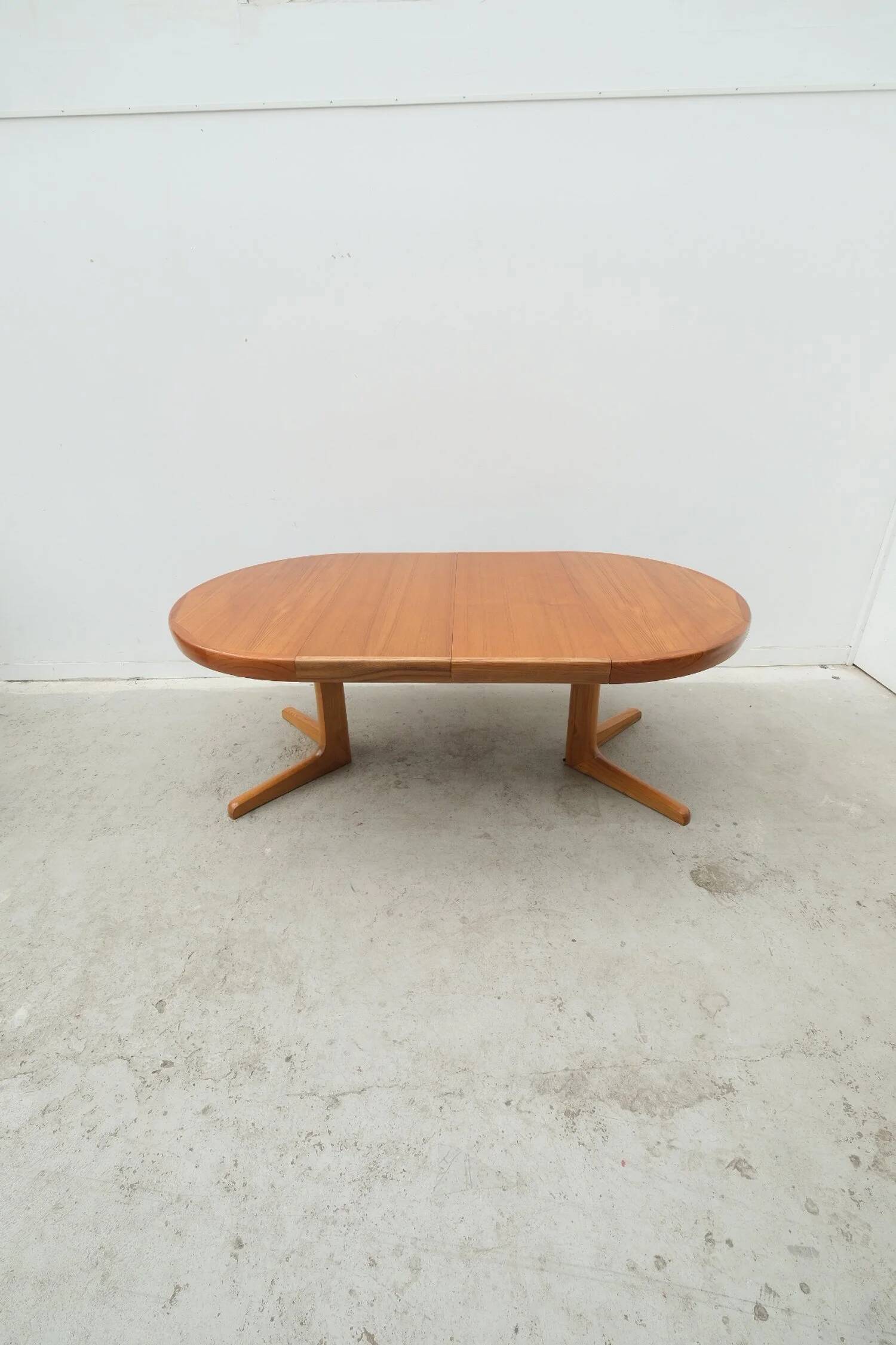 Baumann Scandinavian-style teak dining table, France 1970s