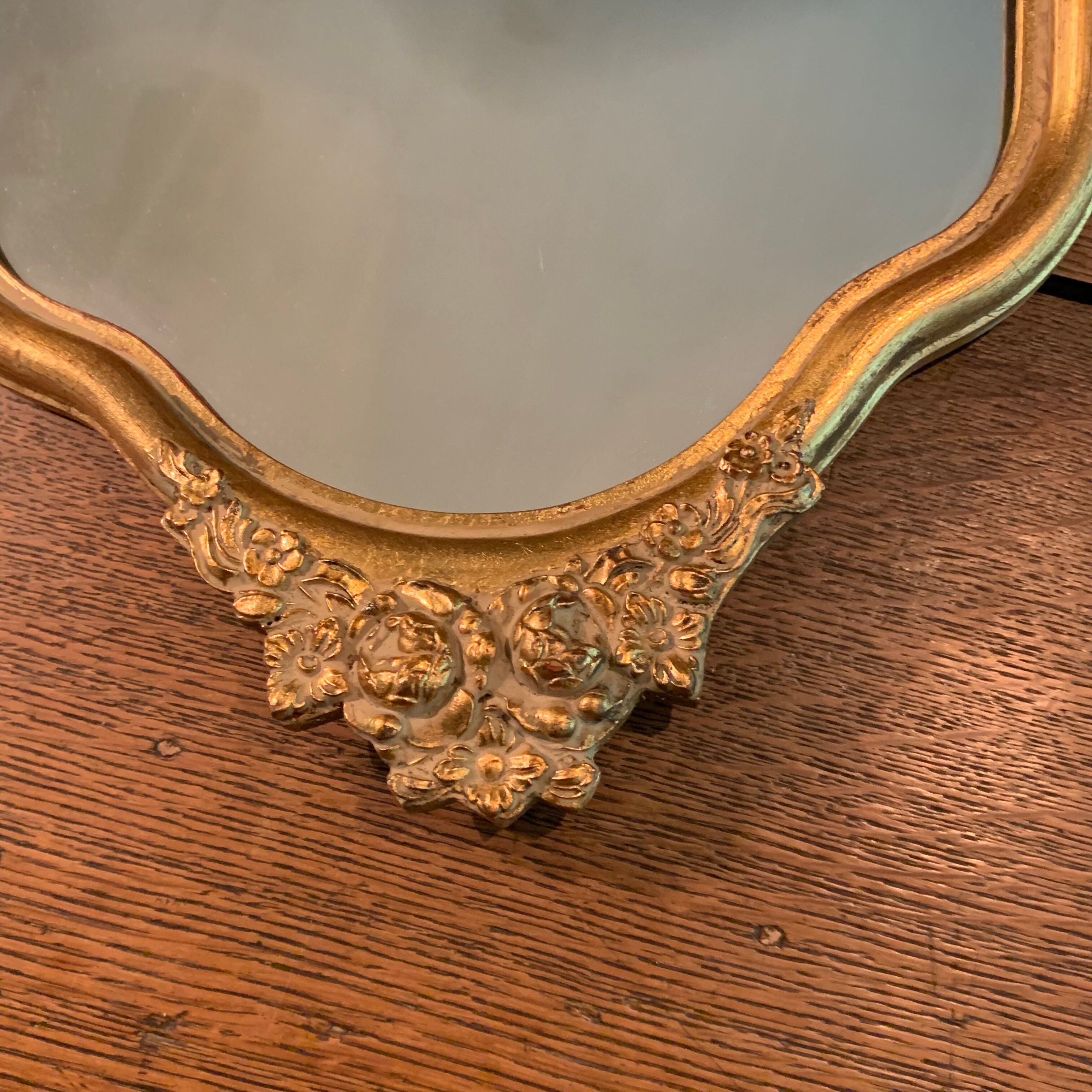 Miroir bois doré 68 cm