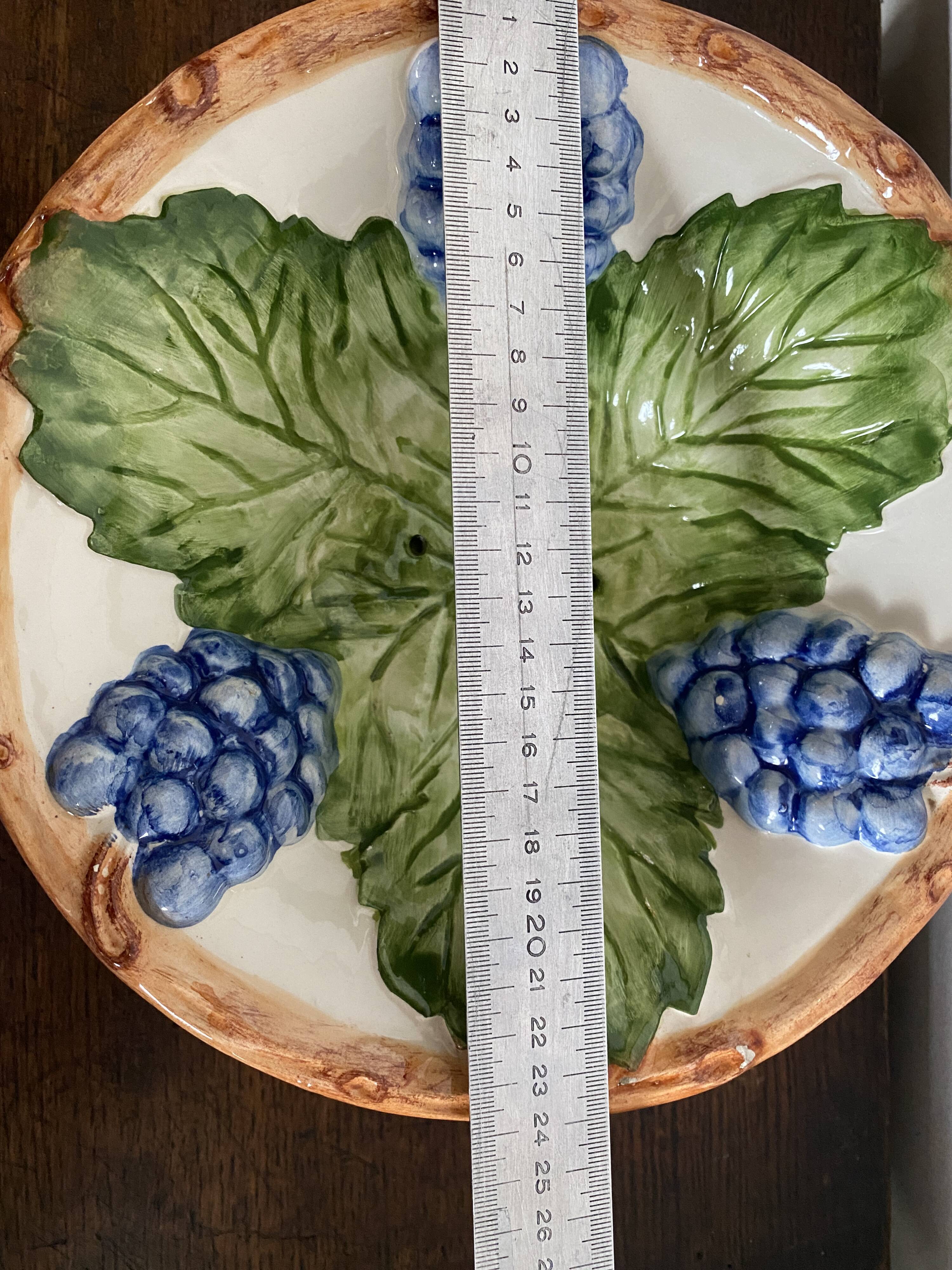 Beautiful vine pattern slip strainer