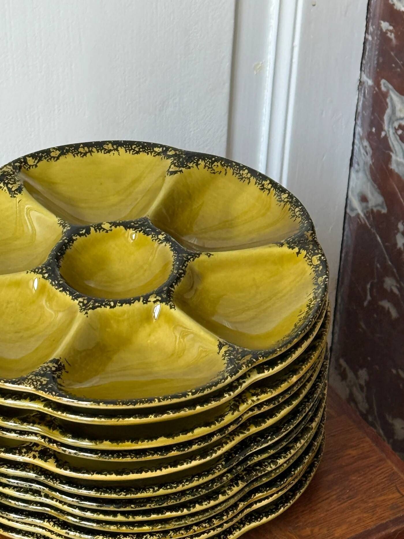 Lot d'assiettes en faïence de Gien