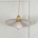 Pair of opaline suspensions