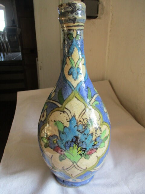 Sandstone vase decoration flowers