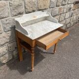 marble dressing table