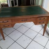 Desk top leather